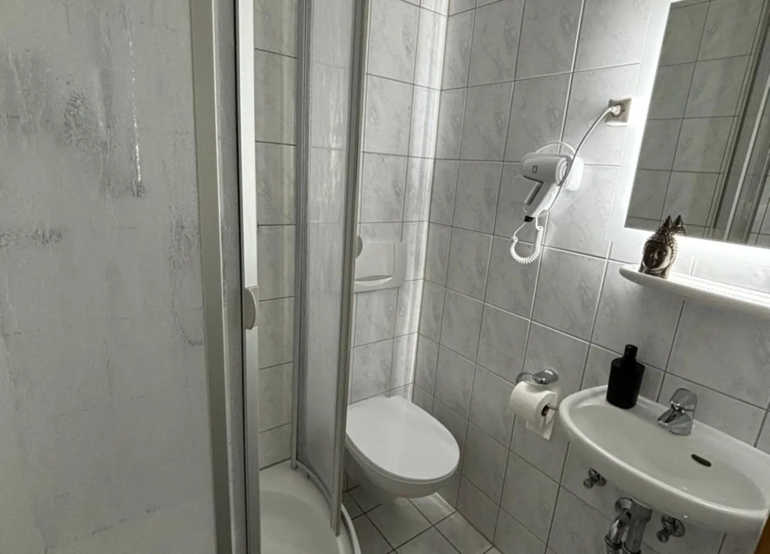 Hotel Sonnenschein Düsseldorf Deutschland