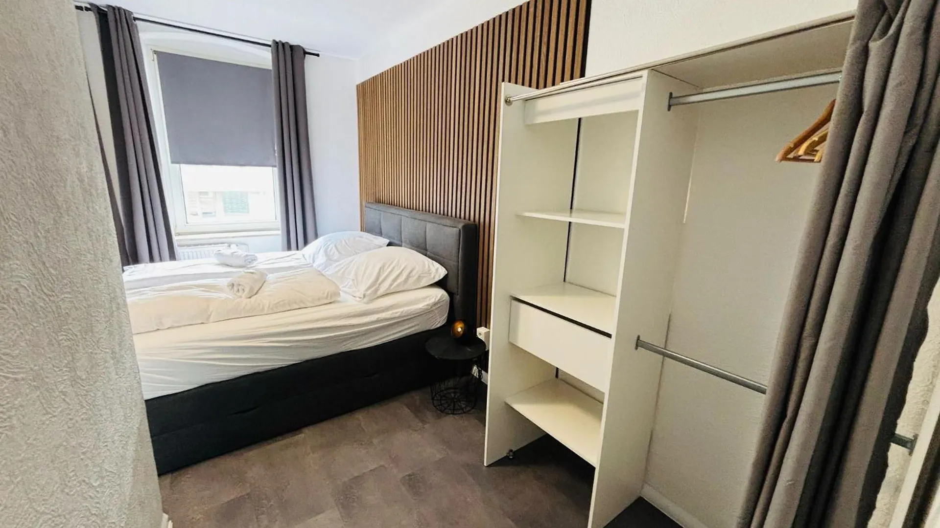 Hotel Sonnenschein Düsseldorf Frühstückspension