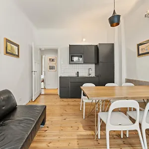  Apartment Elpilar Friedrichshain Deutschland