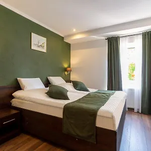 Jupa's Otel